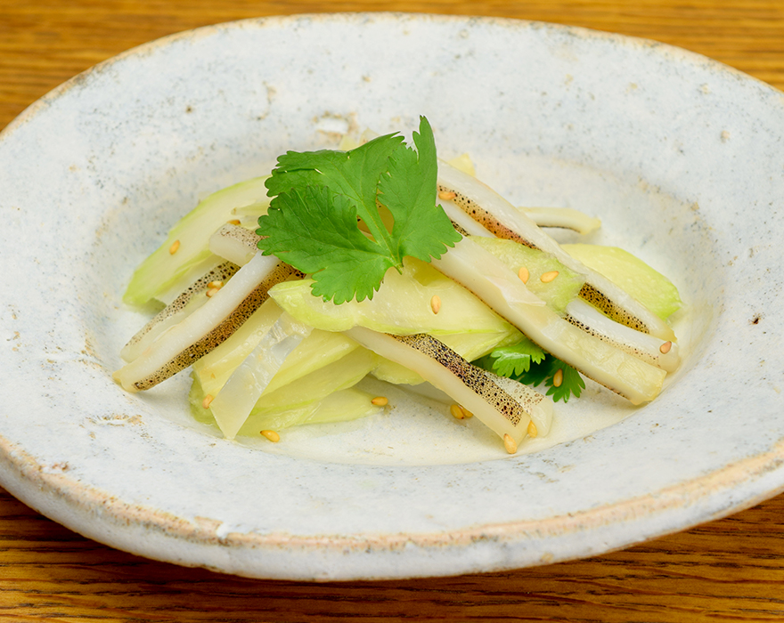 イカの一夜干しとセロリの和え物